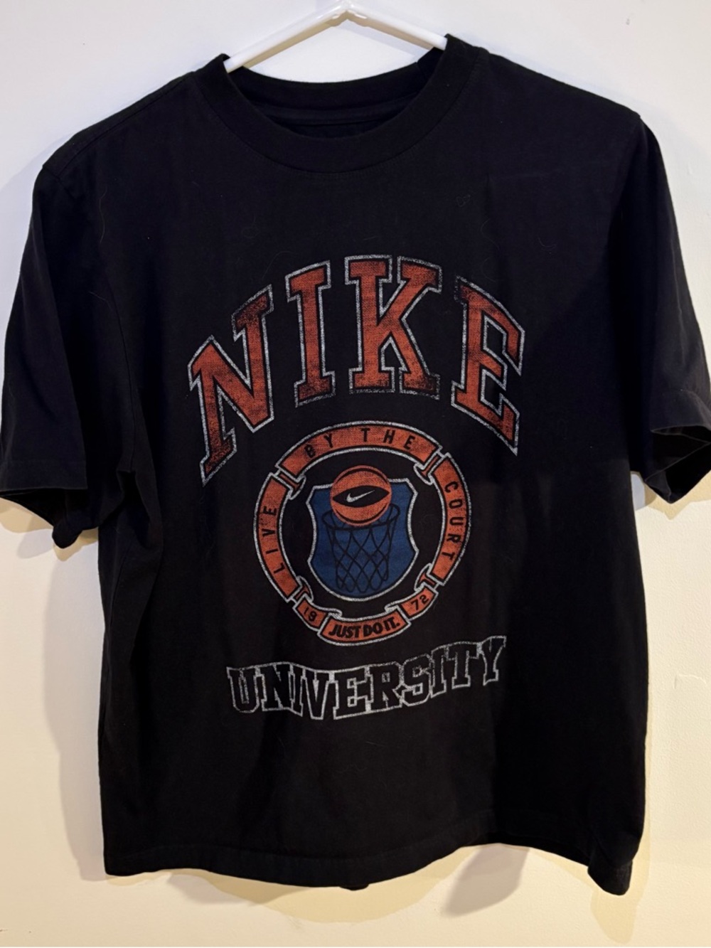 Nike | The Nike Tee - Nike University Basketball - Black ; Mens M
